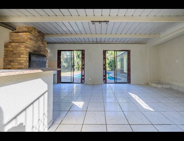 4 BEDROOM HOUSE FOR SALE IN NEW GERMANY